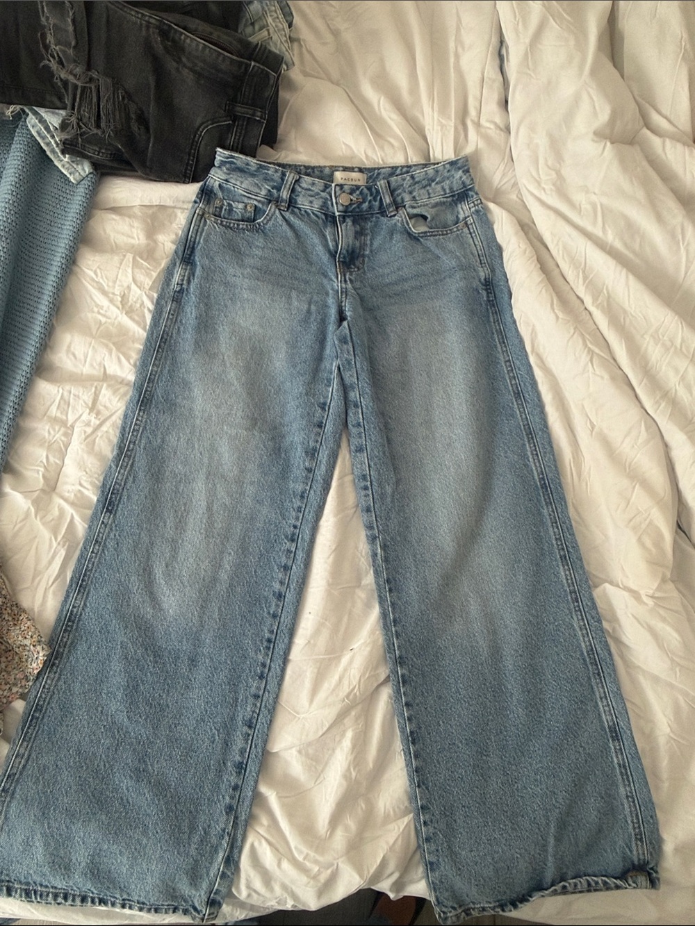 PacSun Light Blue Wide-Leg Denim Jeans